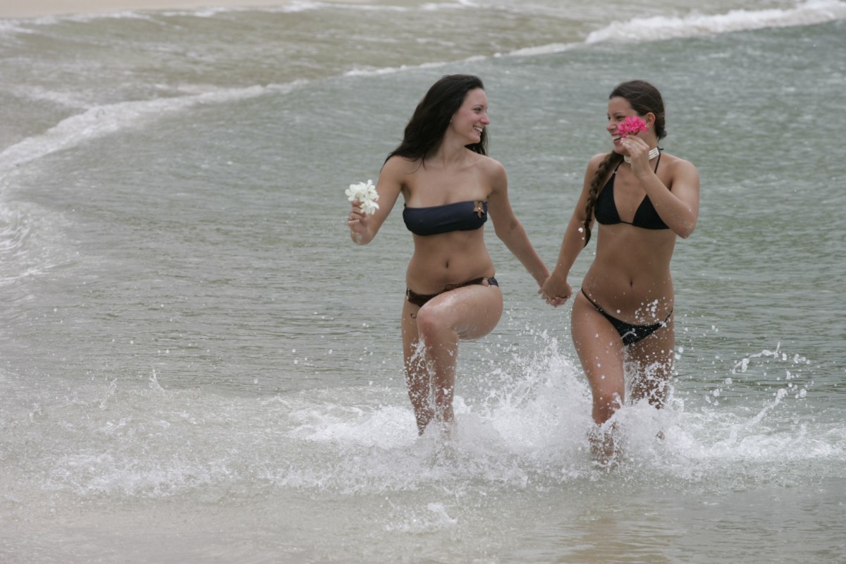 Chapter 17 – Honeymoon&nbsp;Affairs